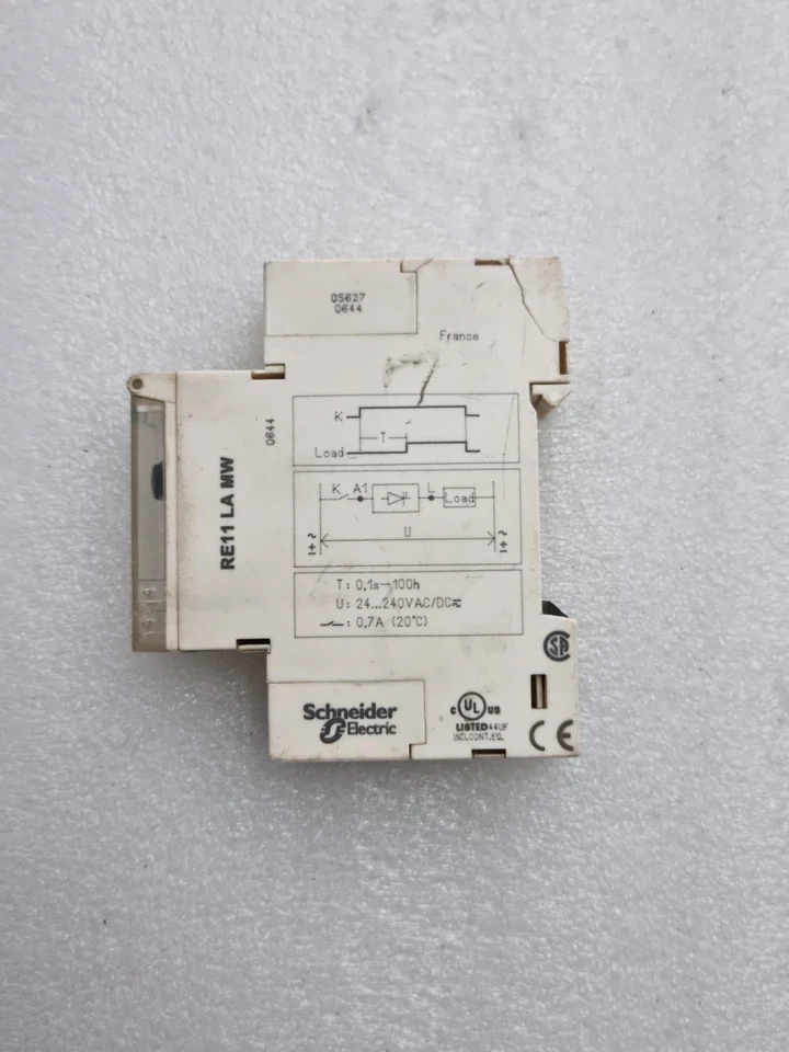 Schneider Telemecanique RE11LAMW Time Relay 0.1s-100h RE11LAMW